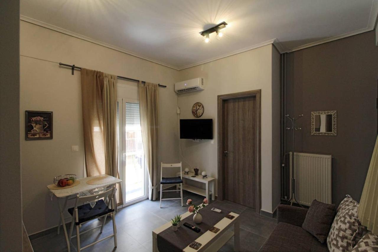 Luxury Flat In Hilton, Central Athens, 3' Metro, Vfm! Exterior foto